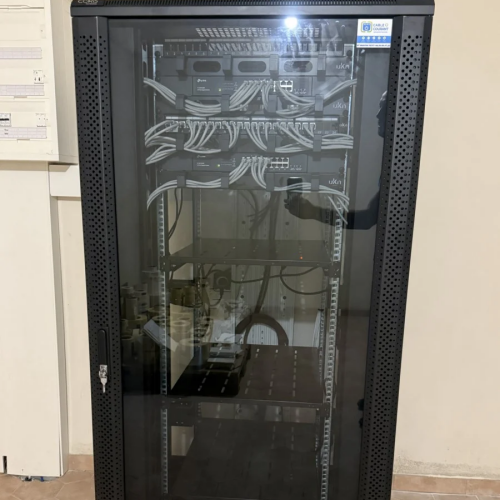 Cablâge serveurs baie de brassage